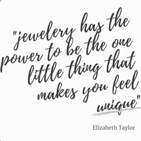 2/$30🌵 Tomato Claw Clip Food Novelty Hair Accessory Acrylic Clip Italian NEW - Picture 10 of 10